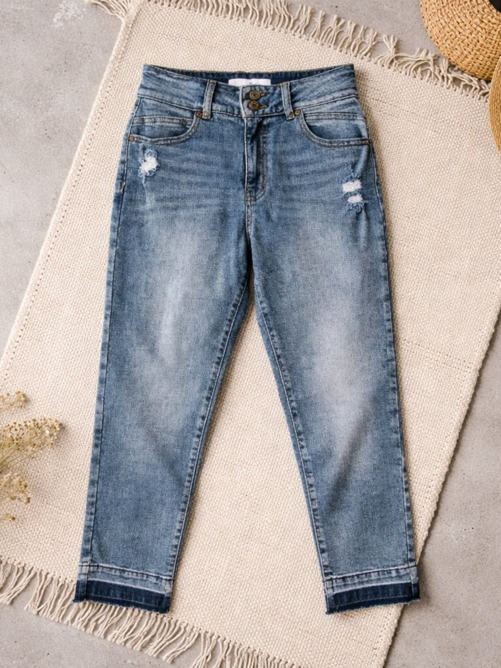KanCan Distressed Mid-Calf Crop Jeans - High Rise - Size 3/25